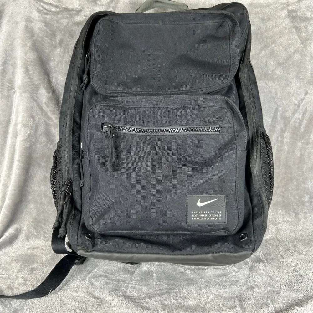 Nike Hoops Elite Pro Basketball Backpack Black Max Air Straps BA5554-011